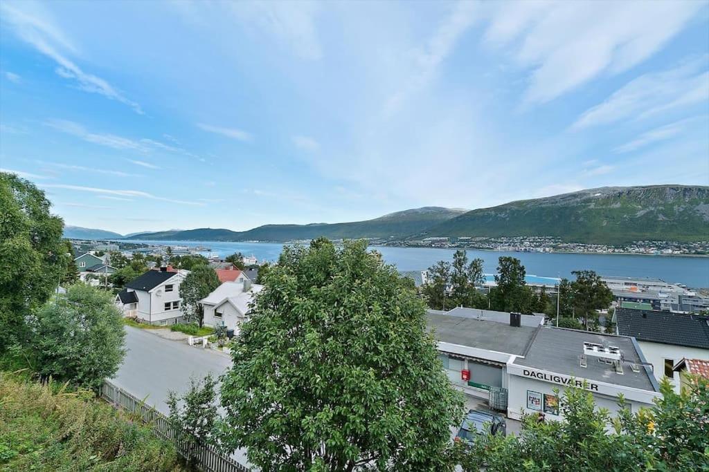 Modern Apartment In The Center Of The Island Tromsø Esterno foto